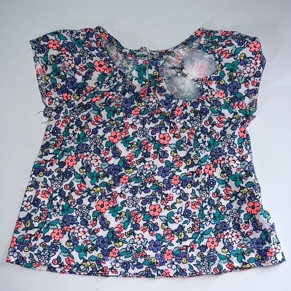 🛍 Cute Little Girls Top Size 3 Months 🛍 - Picture 1 of 3